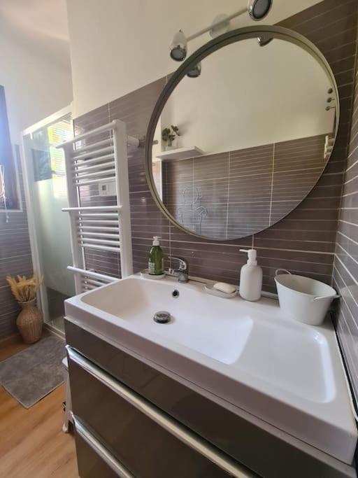 Charmant T2 Dans Chalet Familial Valdeblore Exteriör bild